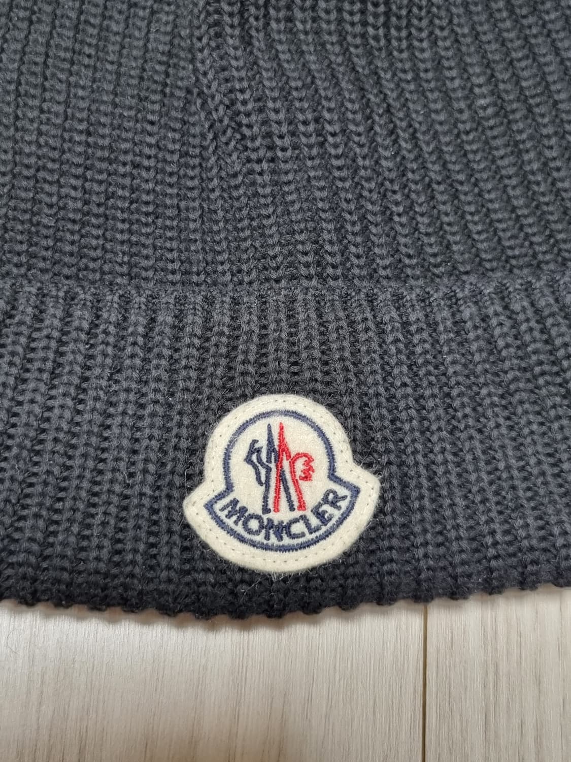 몽클레어 비니 상품이미지3