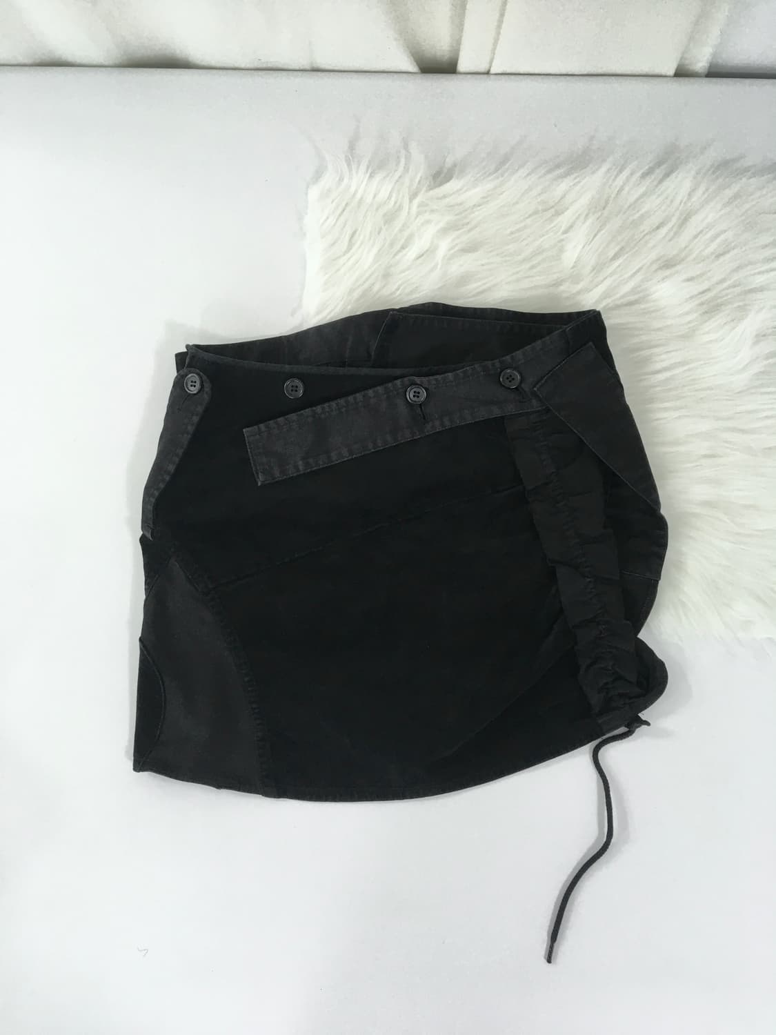 고무 프릴 패치 랩 스커트 상품이미지5