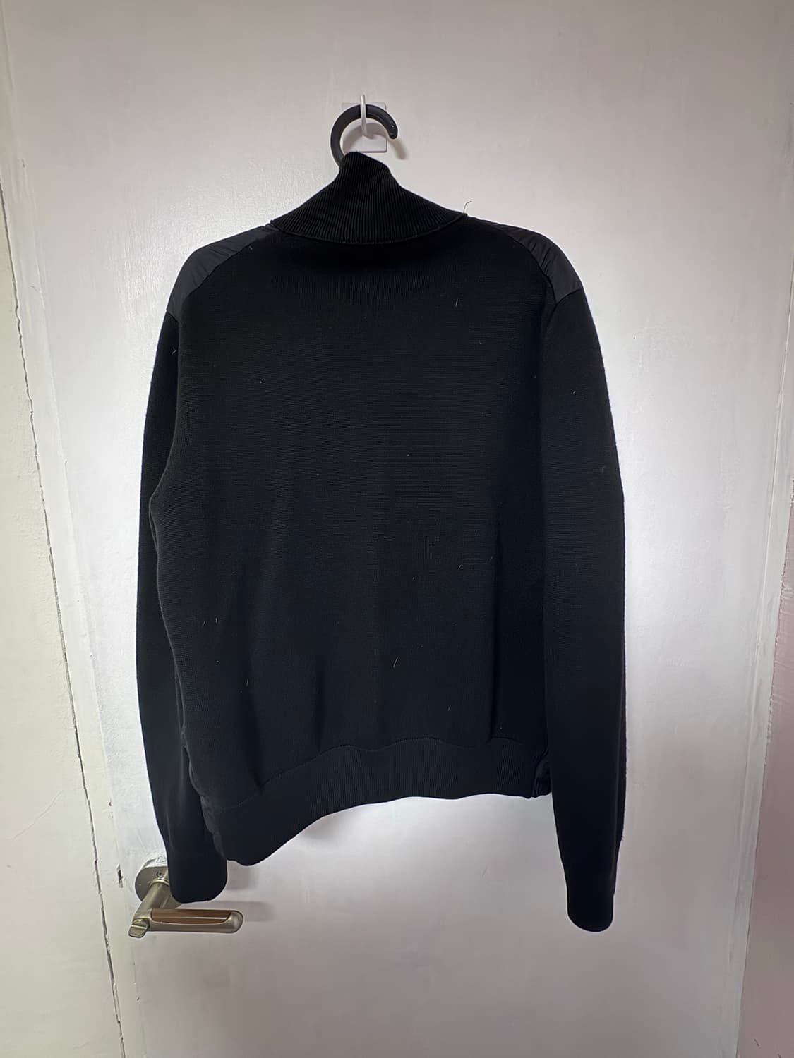 정품 몽클레어 니트패딩 M 판매합니다 상품이미지6