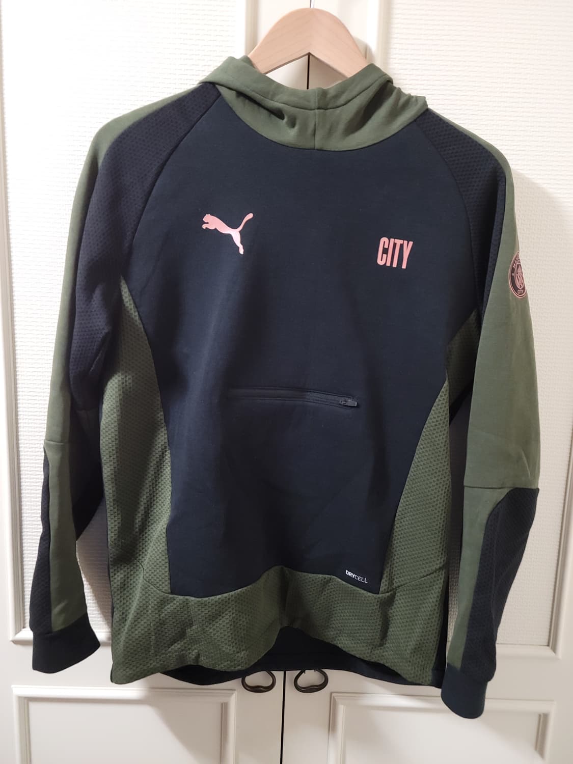 푸마 맨시티 맨체스터시티 트레이닝 후드티 보이 XL (90 사이즈) 상품이미지1