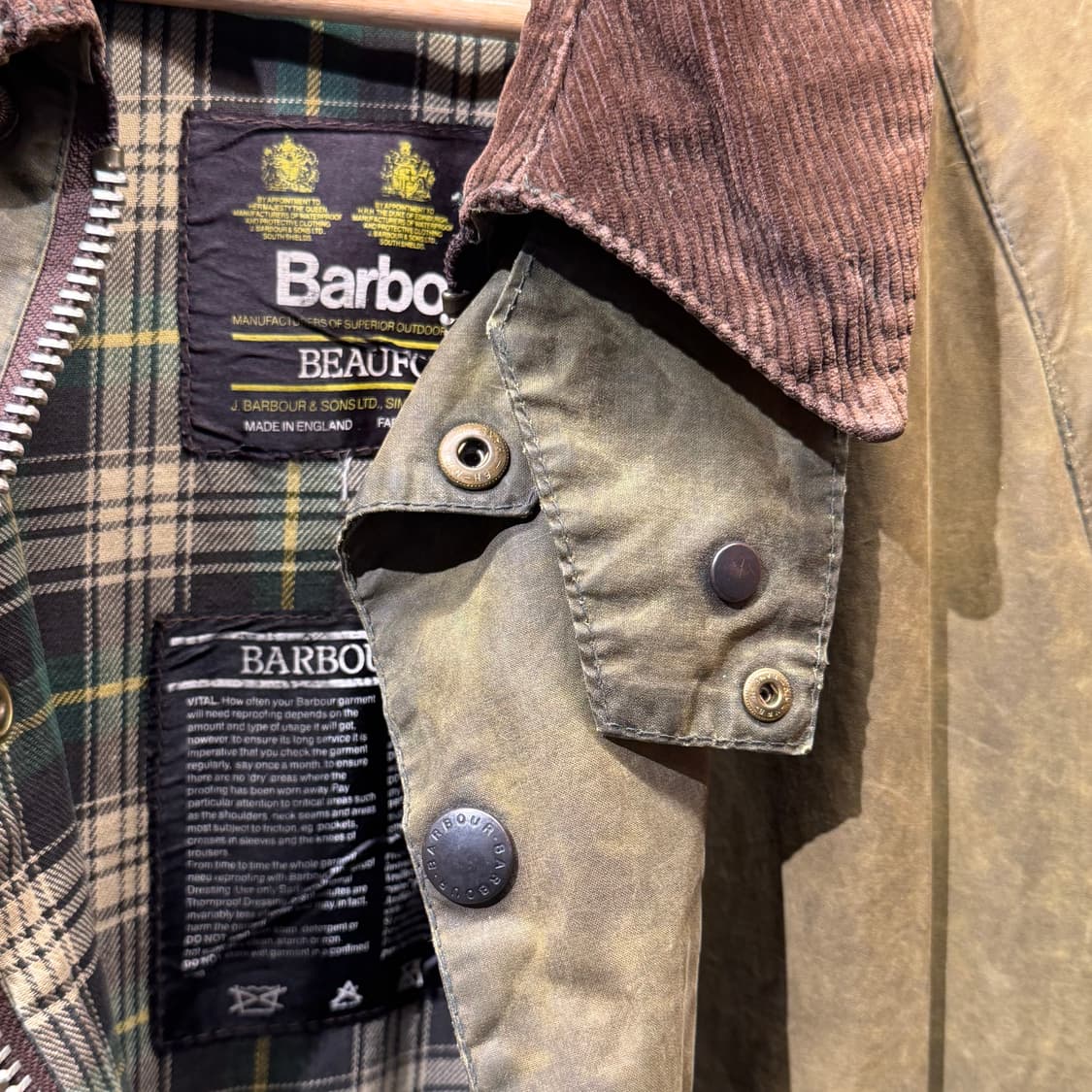 Barbour 바버 뷰포트 왁스드 코튼 헌팅 자켓 100 상품이미지4