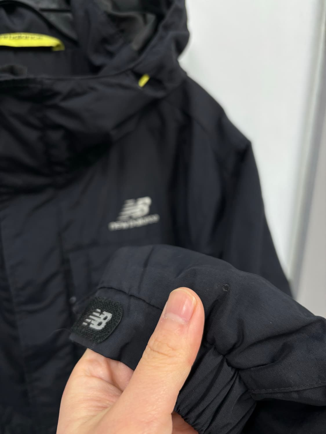 뉴발란스 후드 점퍼 상품이미지4