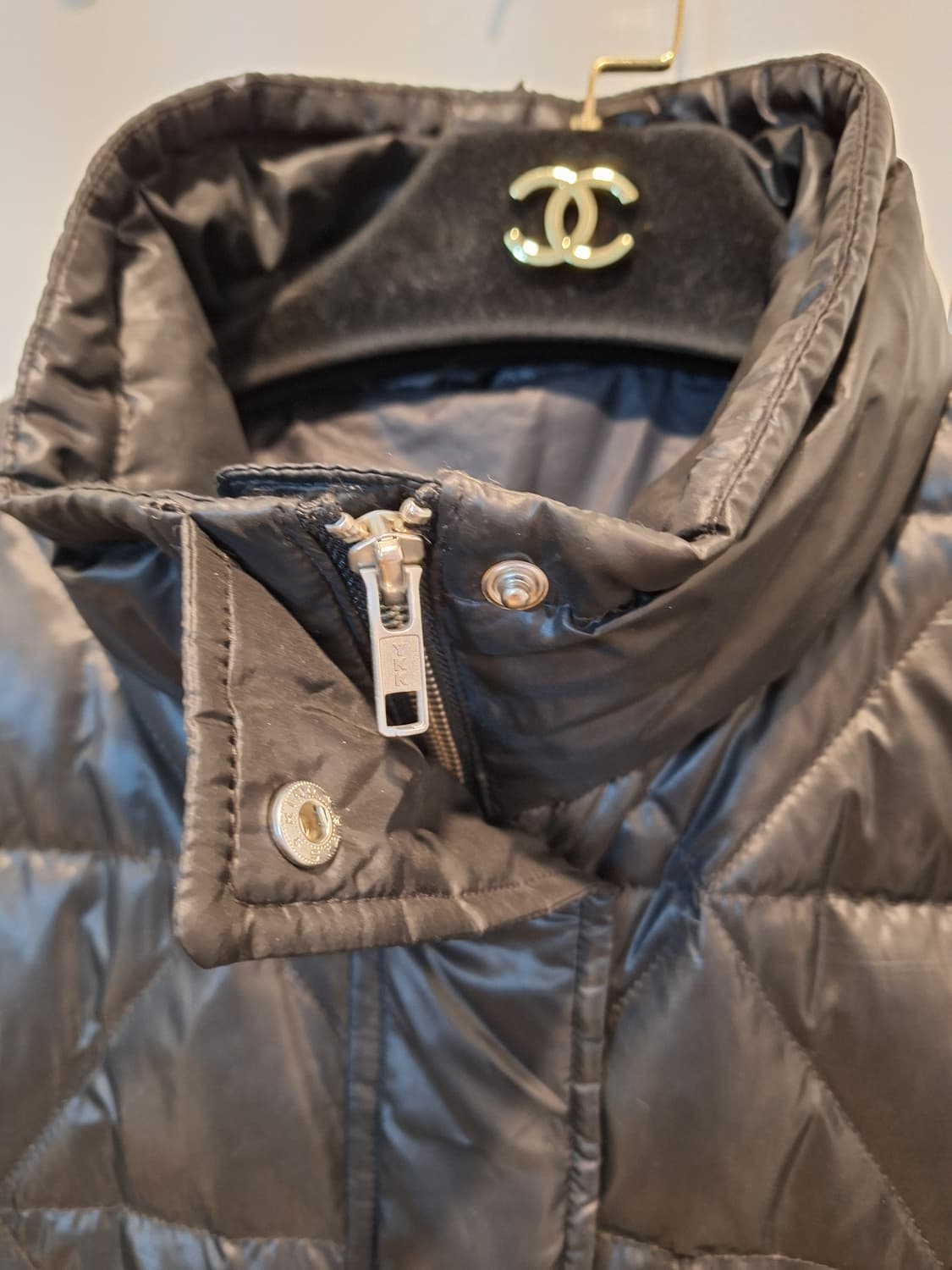 지오다노 여성 다운 숏 경량패딩  상품이미지2