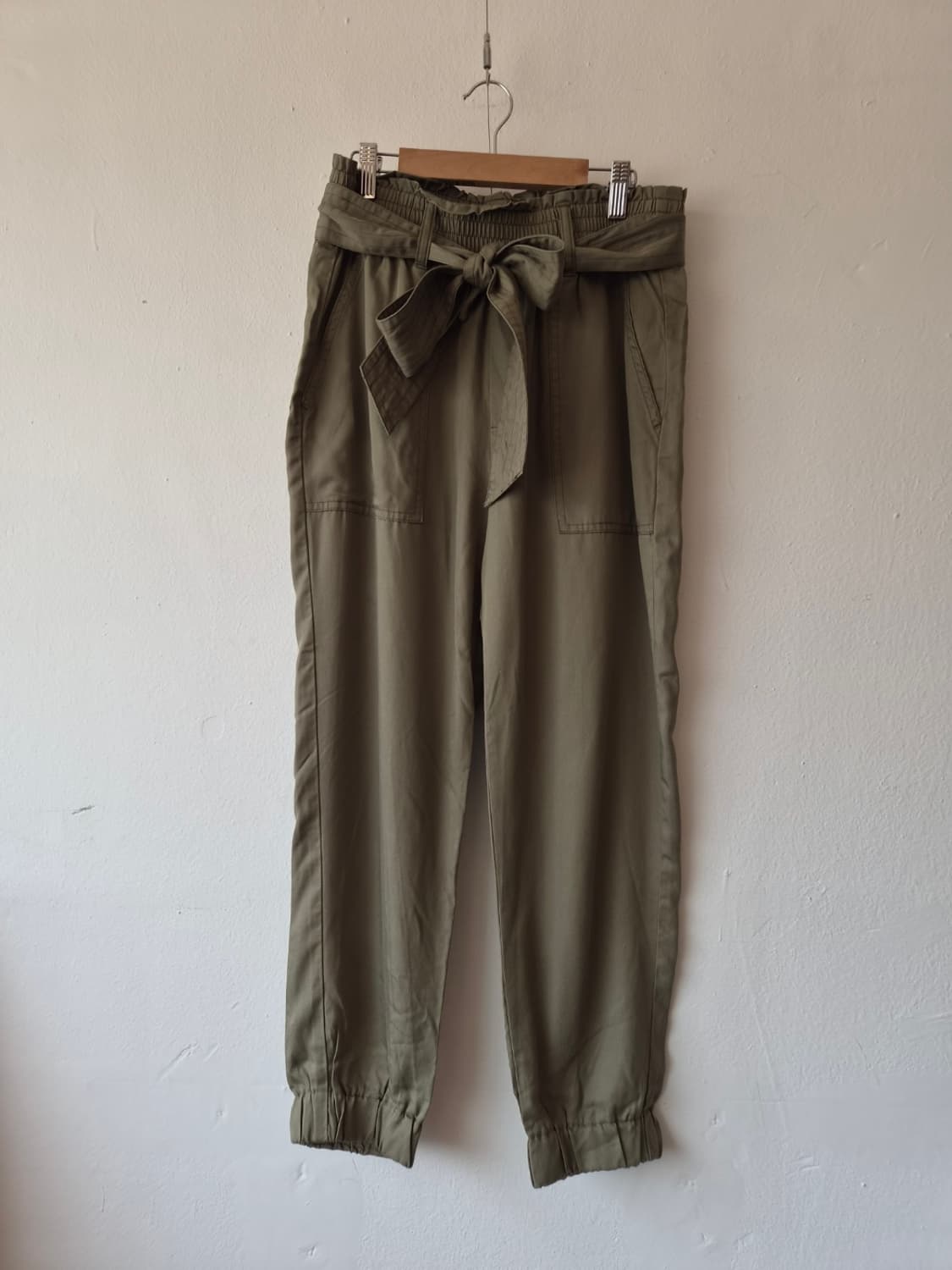 아베크롬비 여성 밴딩카고팬츠 S사이즈 상품이미지3