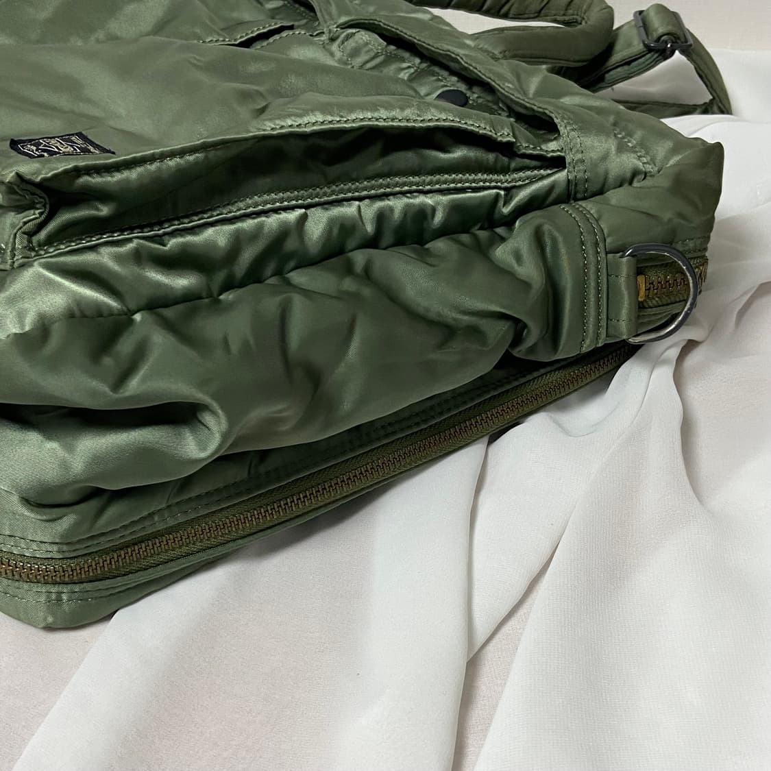 포터 탱커 2way 오버나이트 브리프케이스 세이지그린 상품이미지4