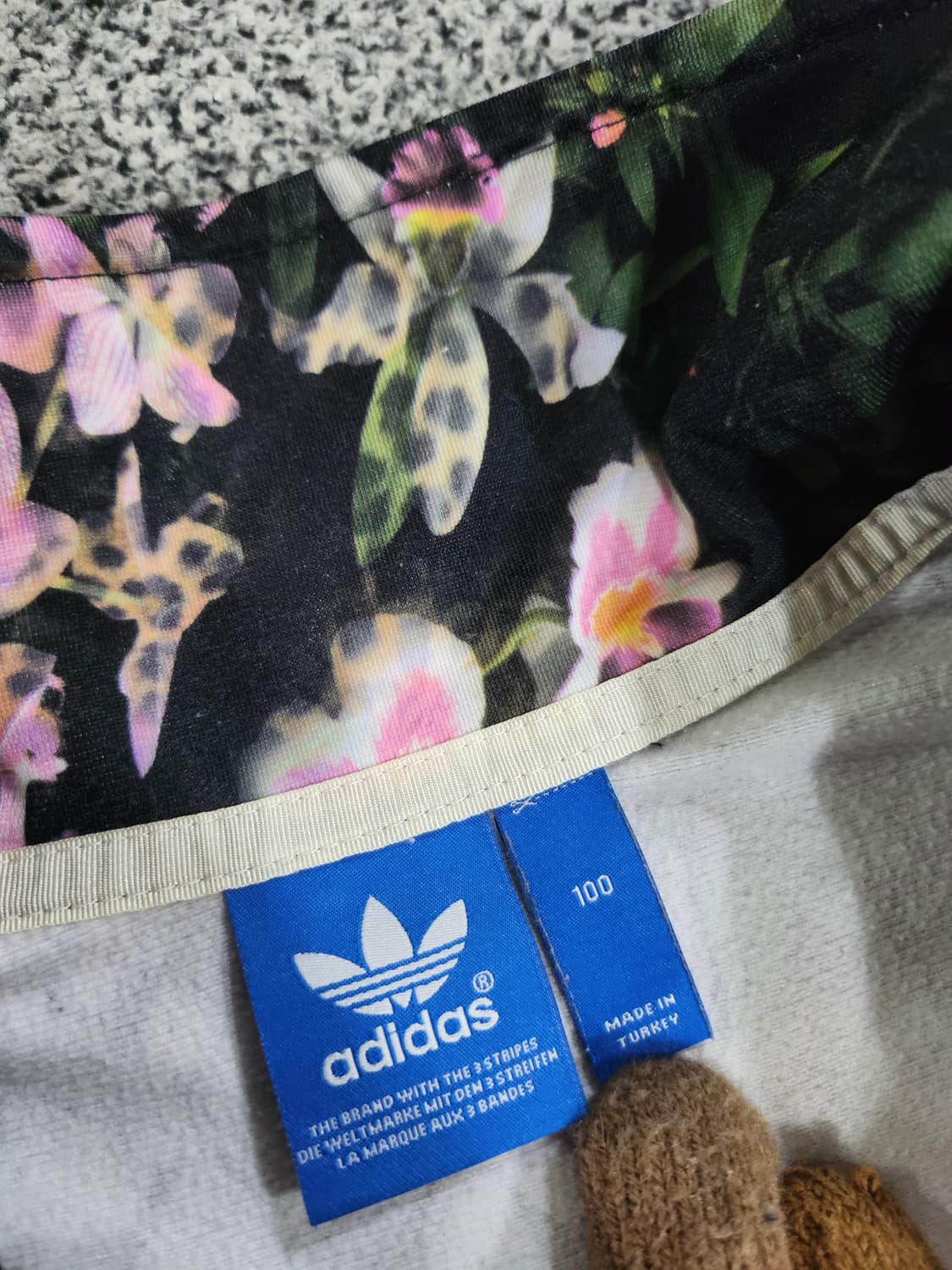 아디다스 플라워 패턴 트랙 자켓  상품이미지5