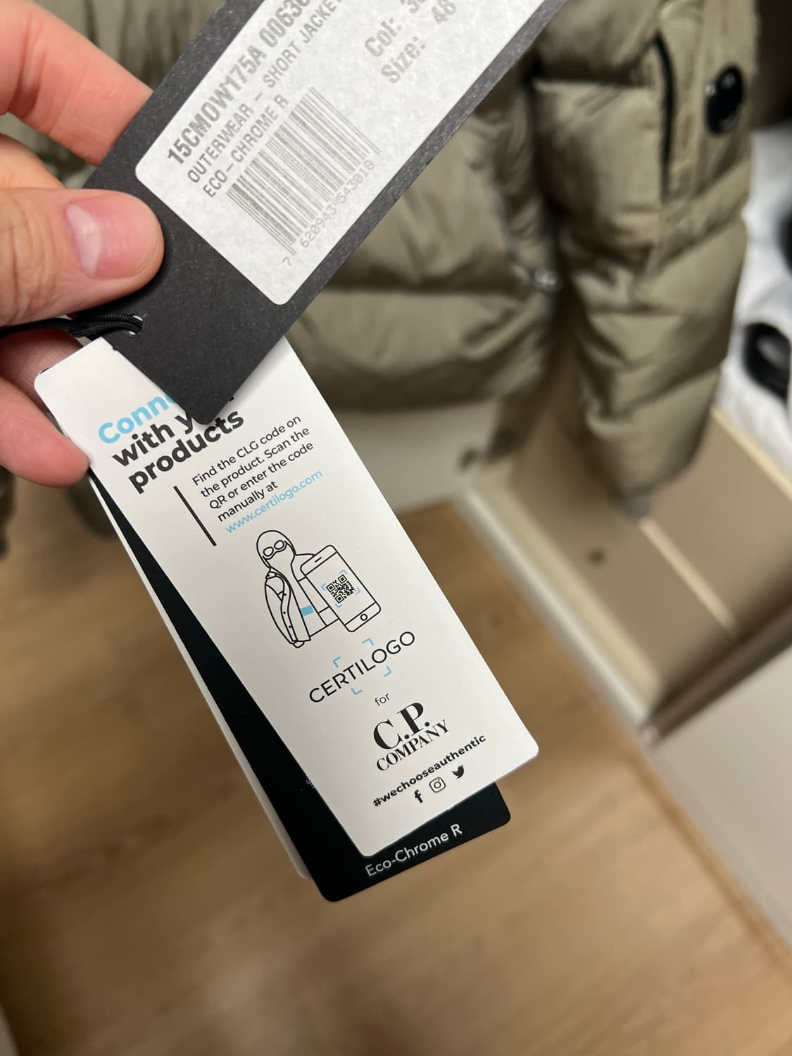 cp컴퍼니 패딩 상품이미지7