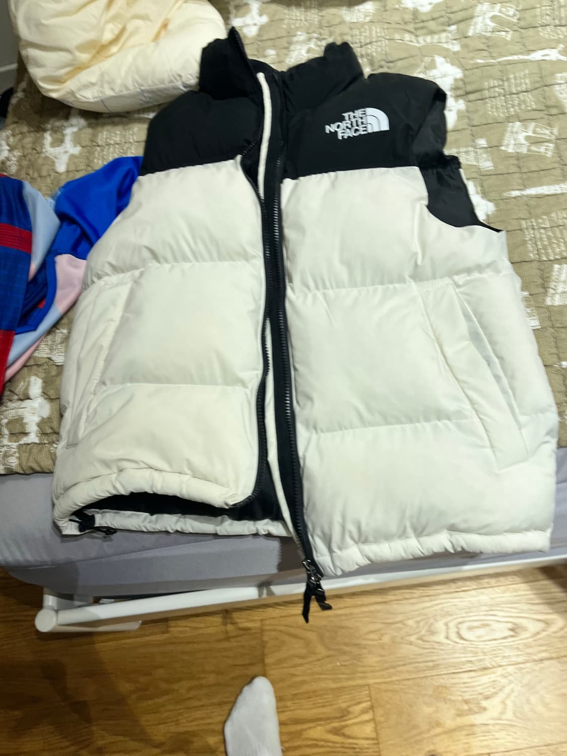 노페 패딩조끼 사용감점잇는거 급처급처급처 상품이미지2