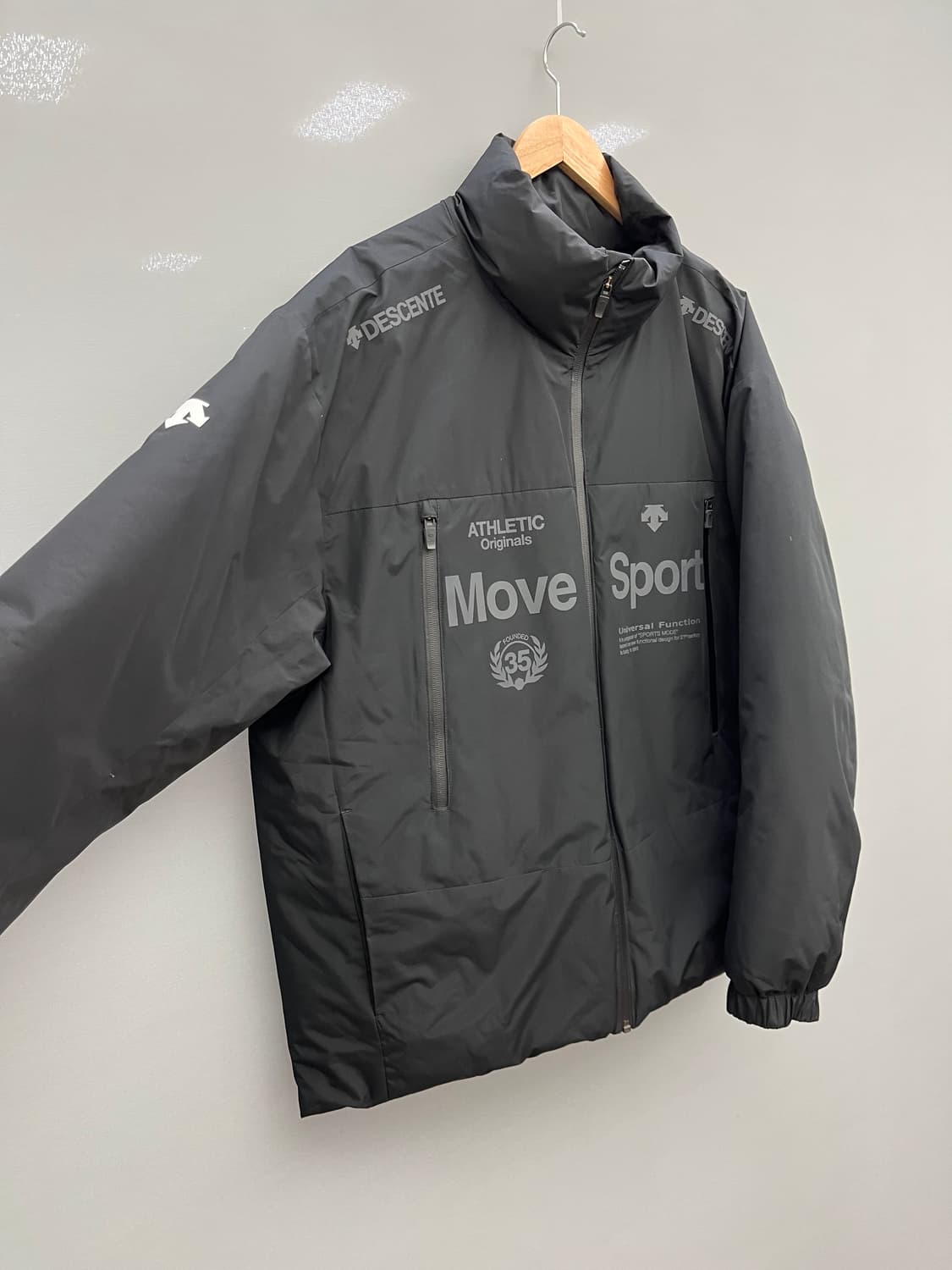 데상트 무브스포츠 스텐드넥 경량 다운자켓_21년 상품이미지3