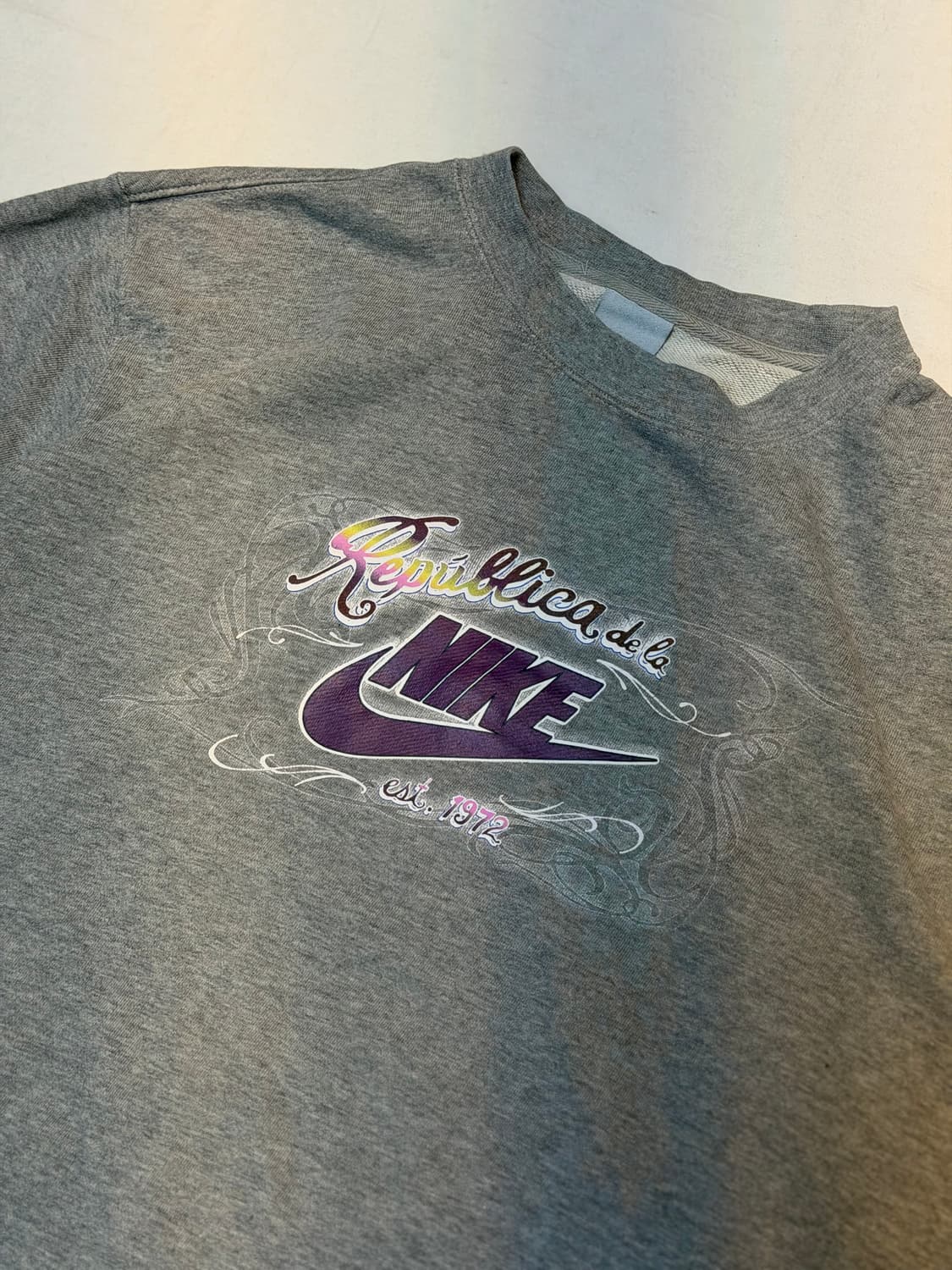 00s 나이키 y2k 센터로고 맨투맨 스웻셔츠 그레이 상품이미지2