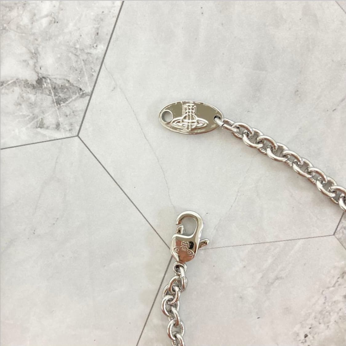 비비안웨스트우드 화이트 크리스탈 orb 팬던트 목걸이 상품이미지4