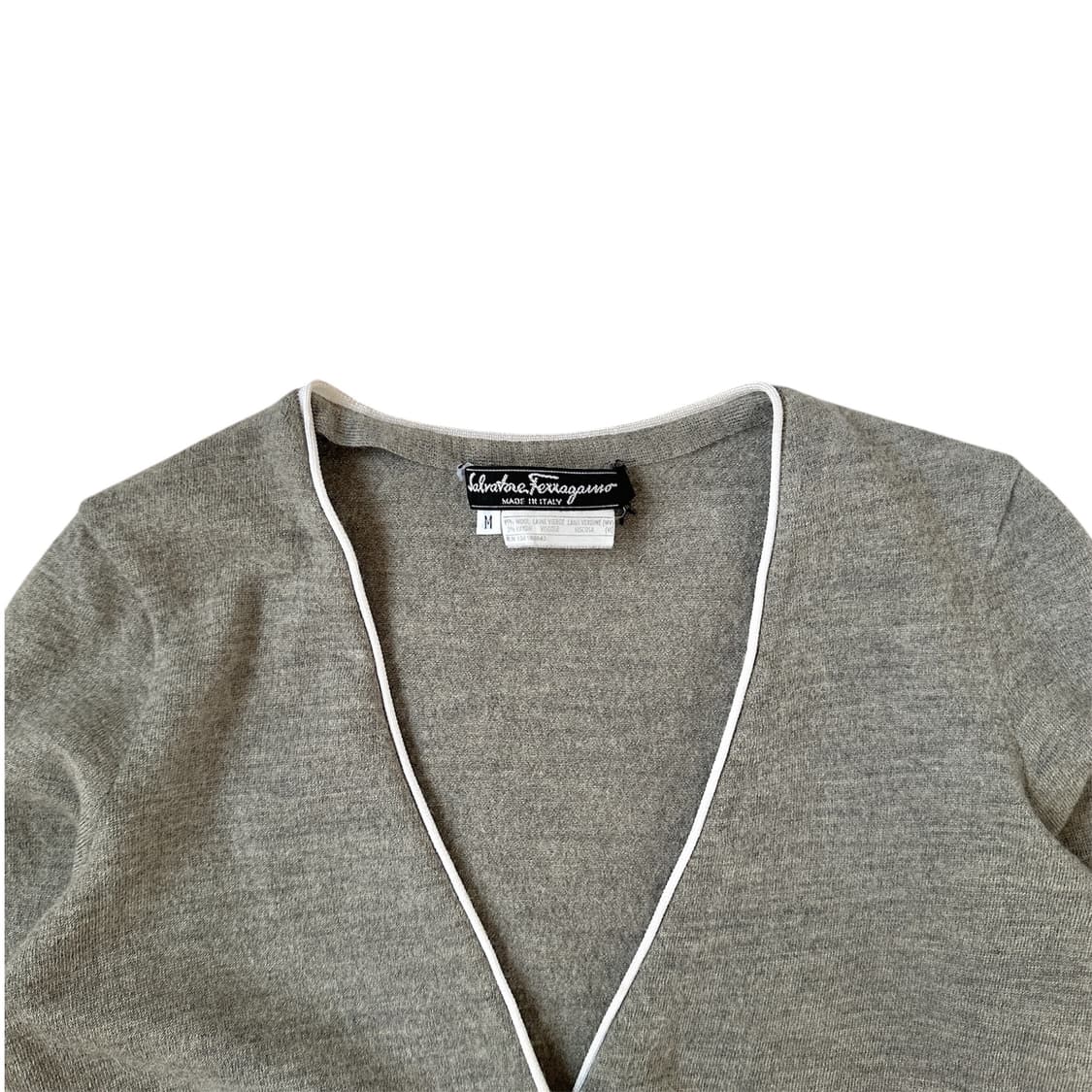 [M] 페레가모 빈티지 울 가디건 상품이미지3
