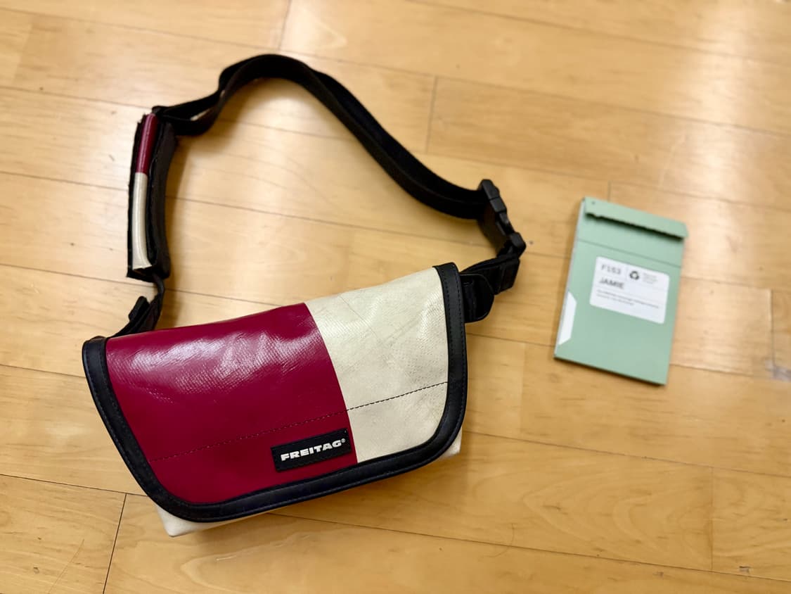 [프라이탁] 제이미 (버건디/크림) 상품이미지1