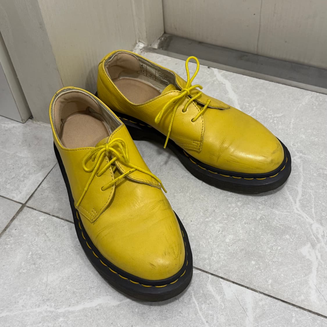 닥터마틴 1461 옐로우 노랑 240 uk4 eu37 상품이미지2