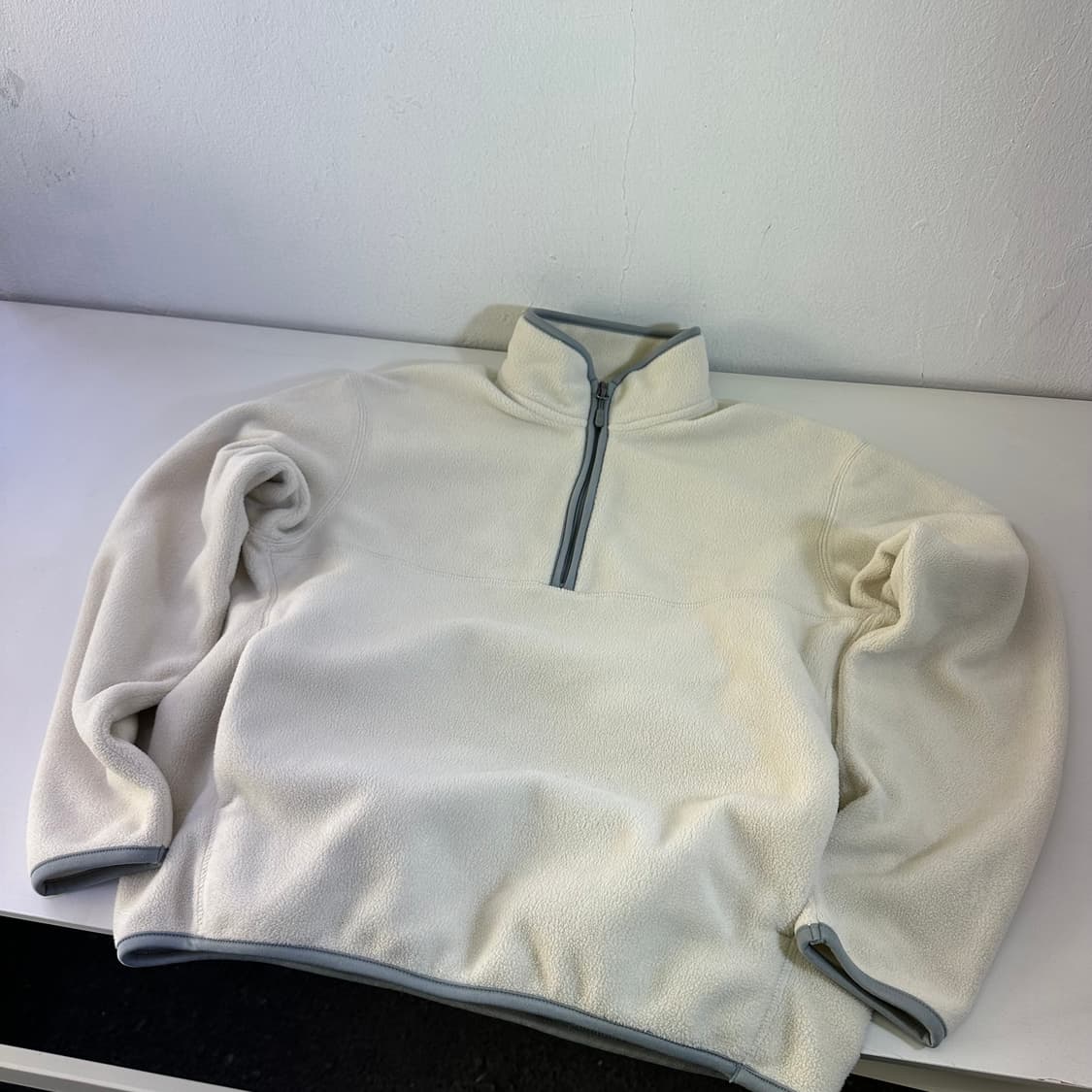 S 유니클로 아이보리 반집업 후리스 상품이미지1