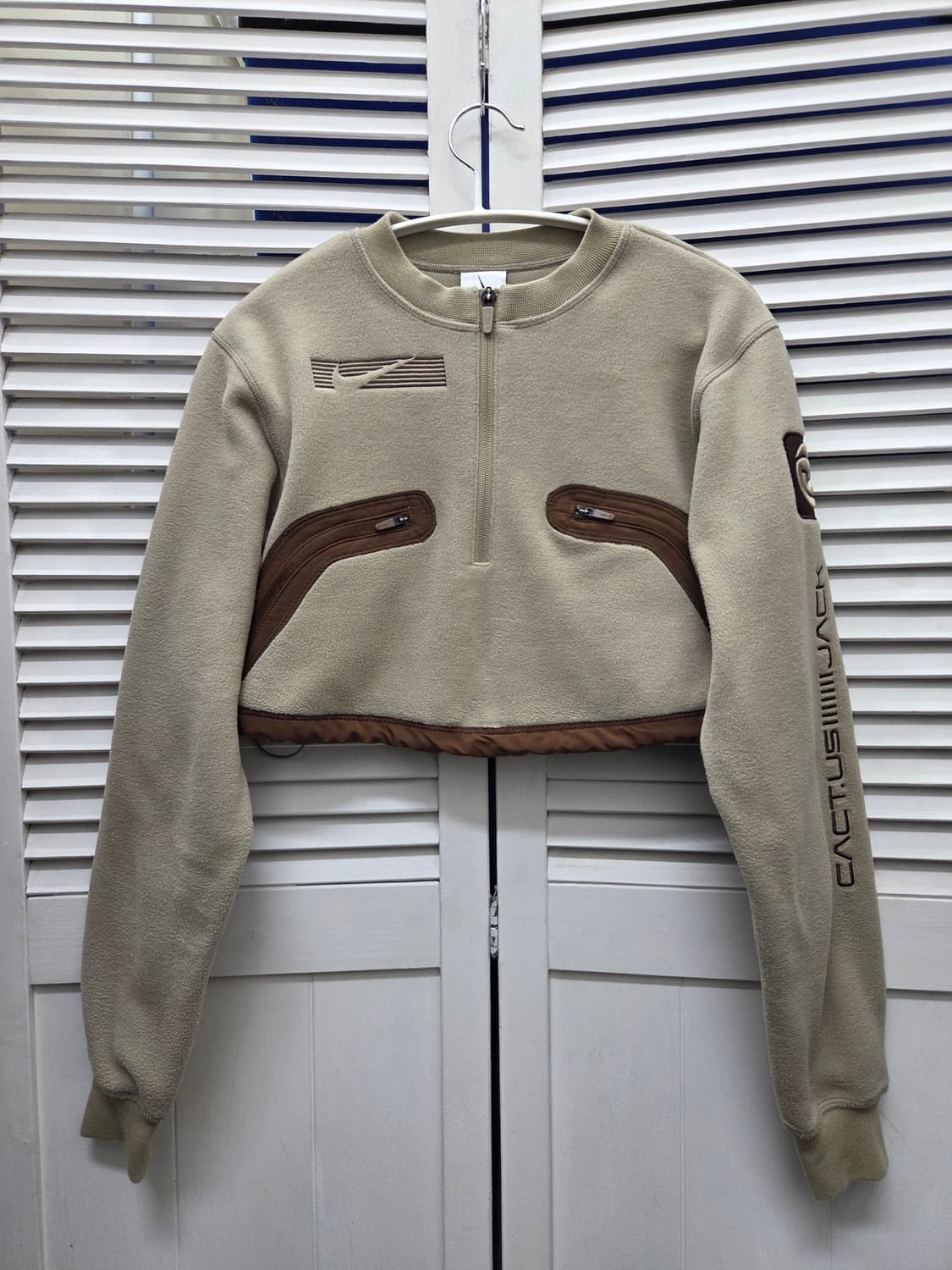 나이키 트래비스스캇 풀오버 크루 스웻셔츠 상품이미지1