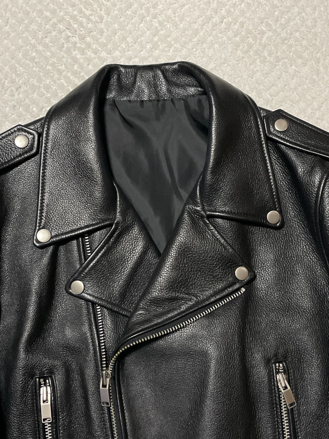 광희시장 웨스턴 무드 카우하이드 소가죽 레더 자켓 상품이미지4