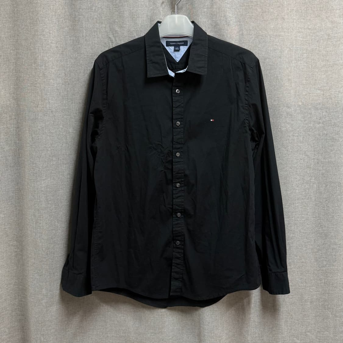[L] 타미힐피거 남성 블랙 스판 긴팔 셔츠 남방 상품이미지1