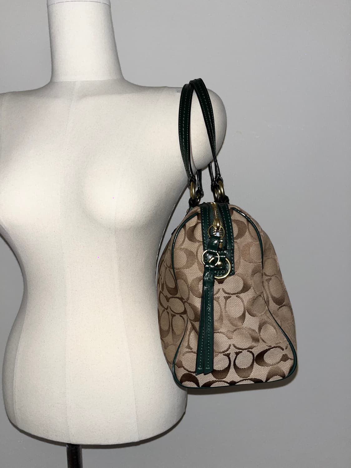 🎉SALE🎉 COACH Green shoulder bag 상품이미지4