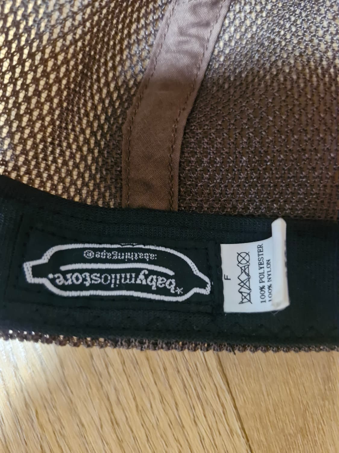 Bape

베이프 마일로 bape milo 햄버거 메쉬 볼캡 모자 상품이미지2