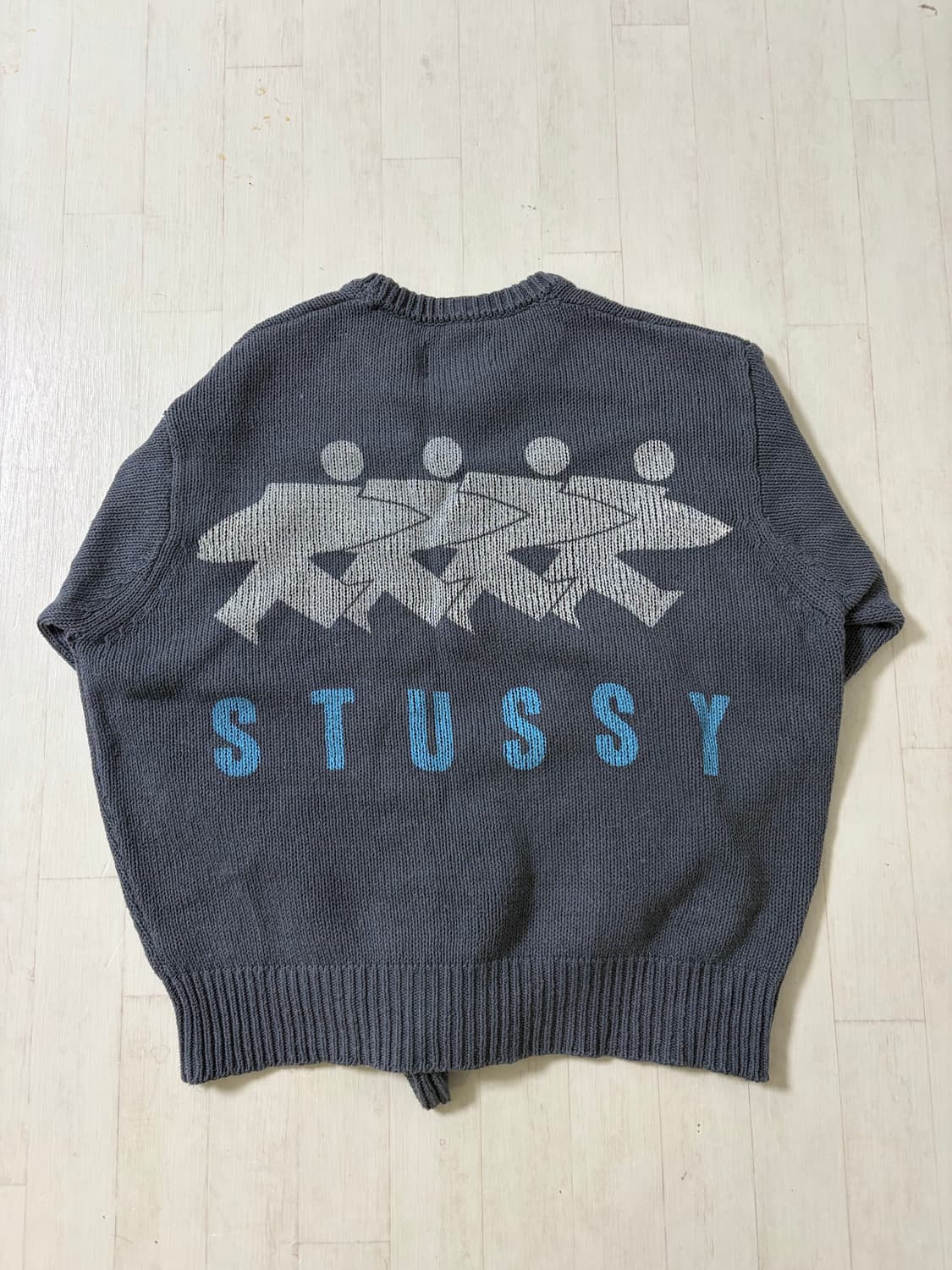 스투시 서프맨 니트 팝니다!! 상품이미지2