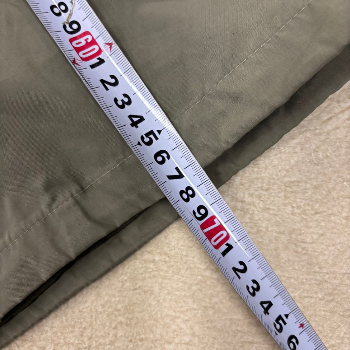 디아도라 올드스쿨 스몰로고 바람막이 상품이미지4