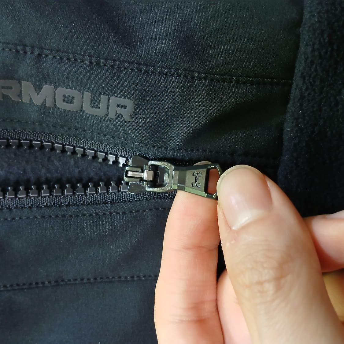 Underarmour 언더아머 얇은 후리스 후드 아노락 자켓 상품이미지5