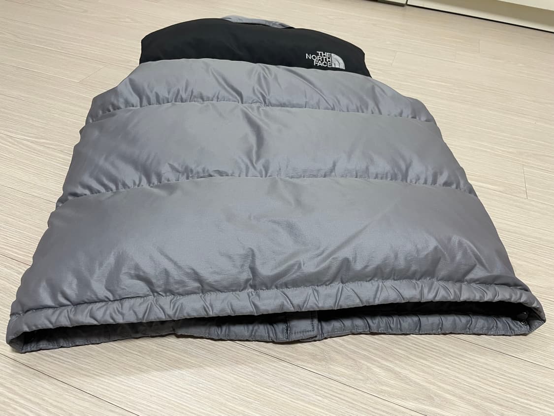 노스페이스 700 눕시 패딩 조끼 그레이 M 95-100 상품이미지9