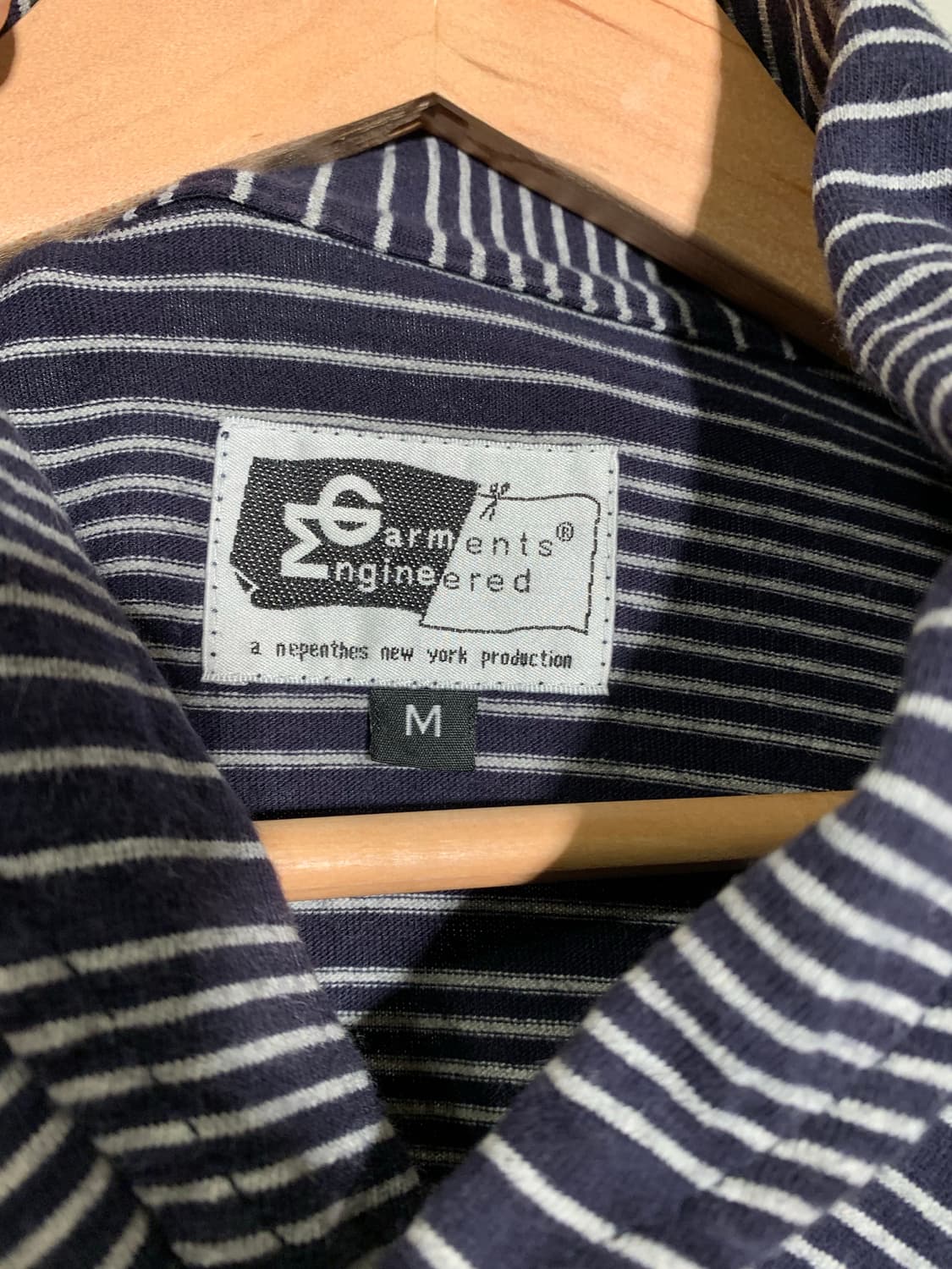 엔지니어드가먼츠 스트라이프 버튼 카라 롱슬리브 상품이미지3