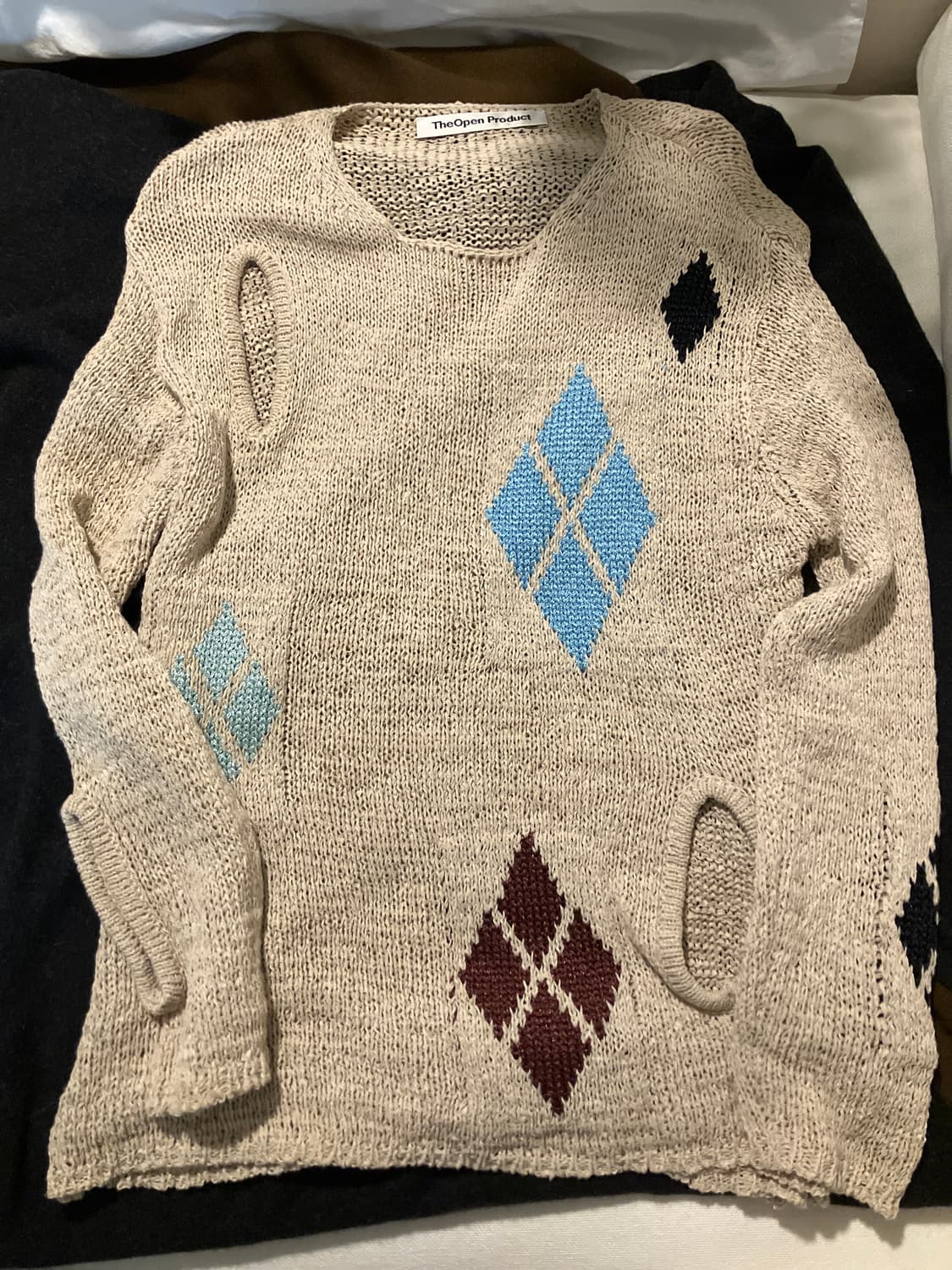 원가 158,000 오픈와이와이 아가일 컷아웃 니트 1사이즈 상품이미지1