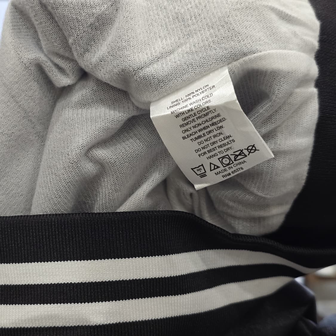 AUGUSTA SPORTSWEAR 블랙 새틴 바시티 자켓 S 상품이미지4