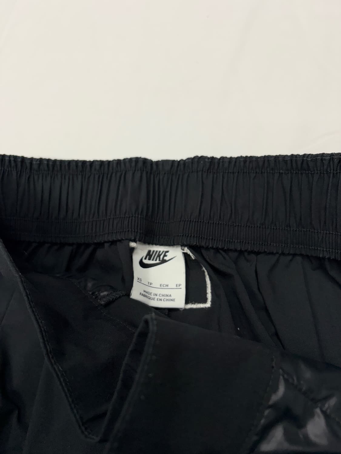 나이키 스우시 하이웨스트 우븐 나일론 조거 팬츠 상품이미지4