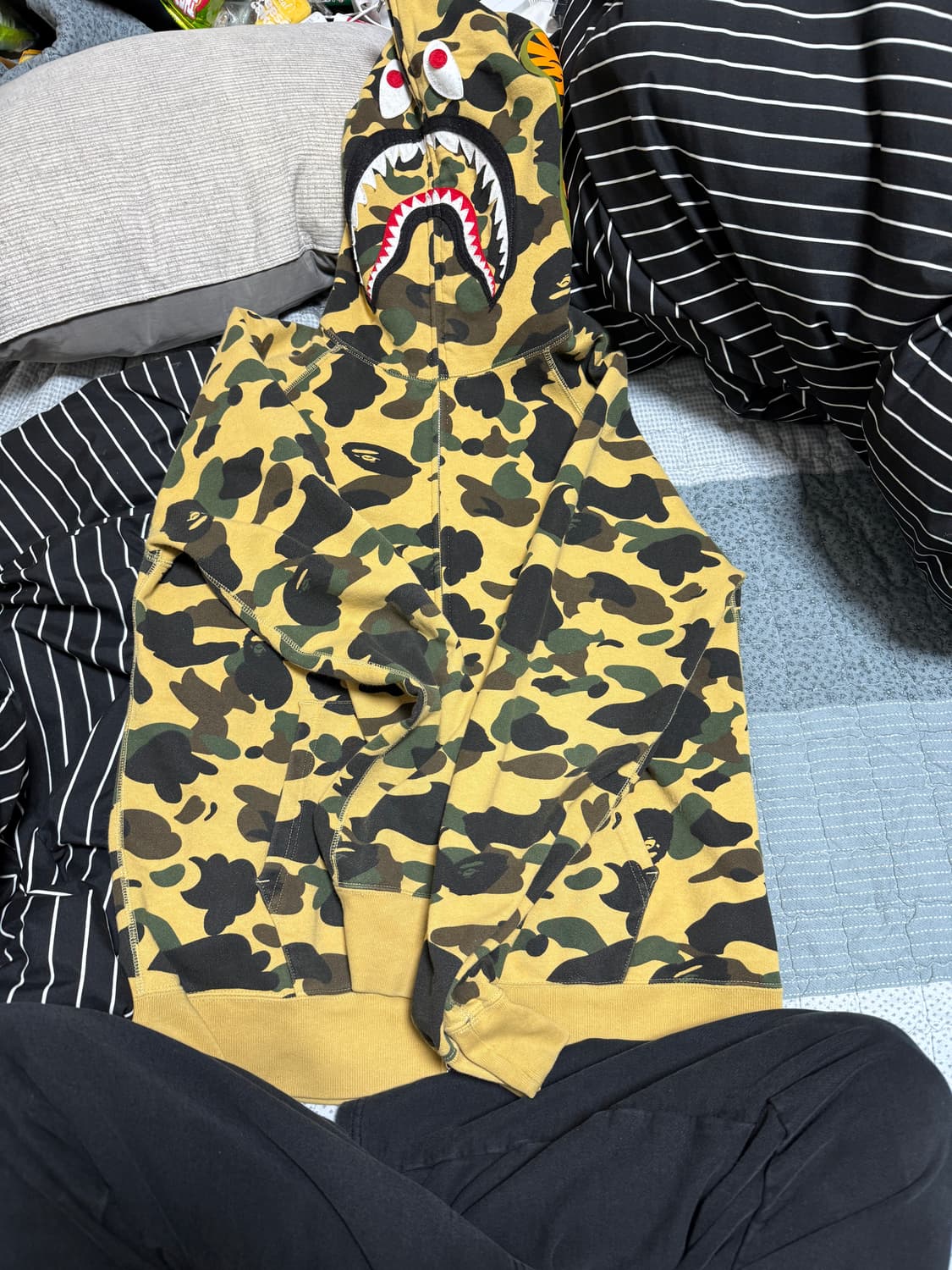 베이프 황계 후드집업 상품이미지1