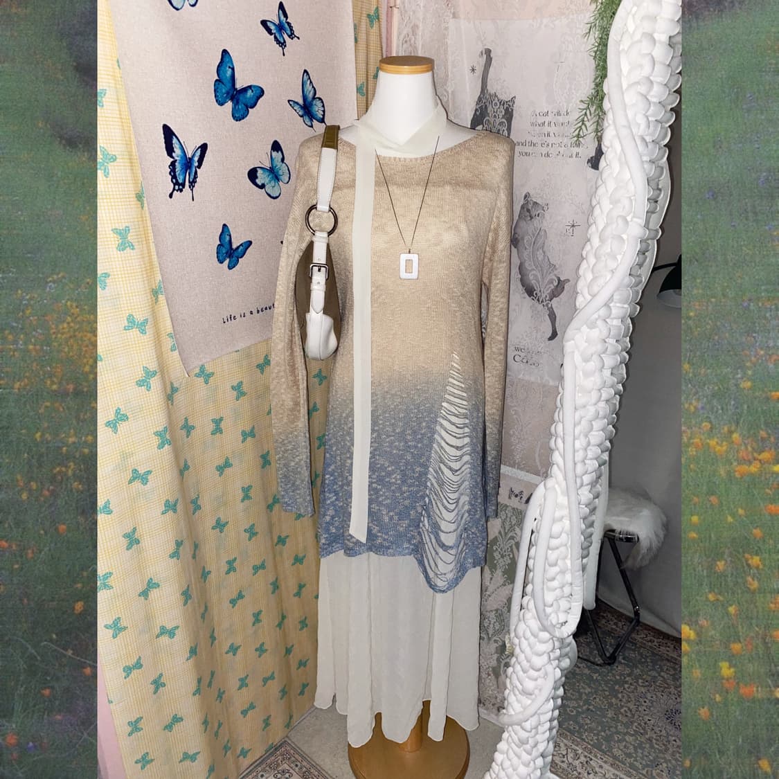 하늘색 데미지 그라데이션 롱 니트 상품이미지1