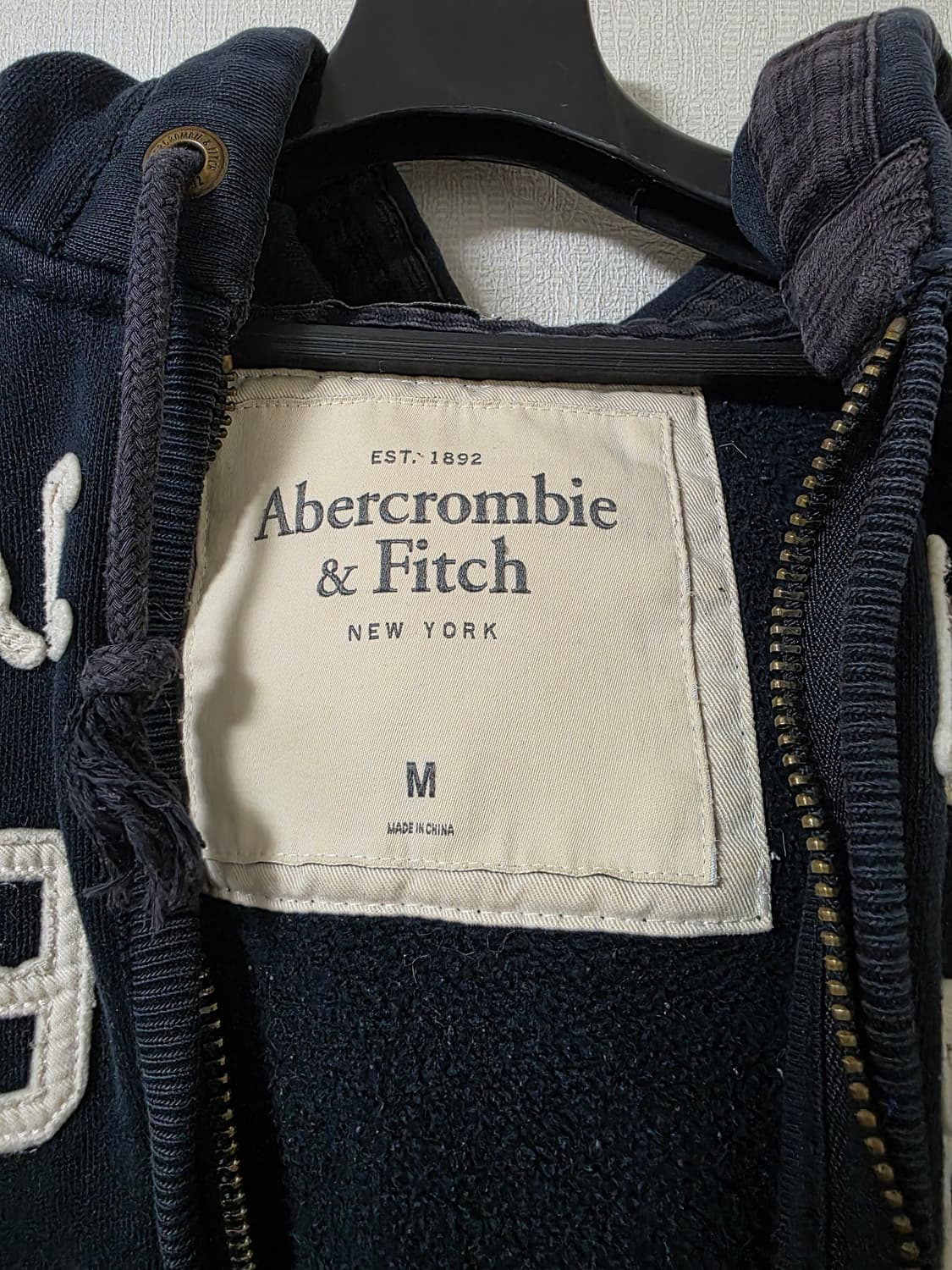 아베크롬비 네이비 후드집업 M 상품이미지5