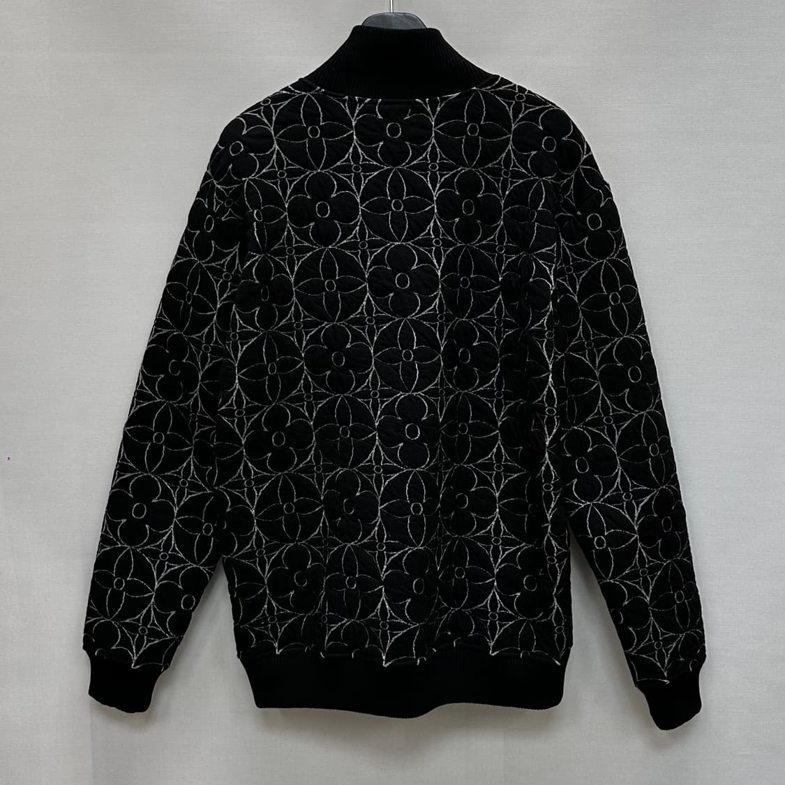 루이비통 집 스루 모노그램 플라워 블루종 ( 105~110 ) 상품이미지4