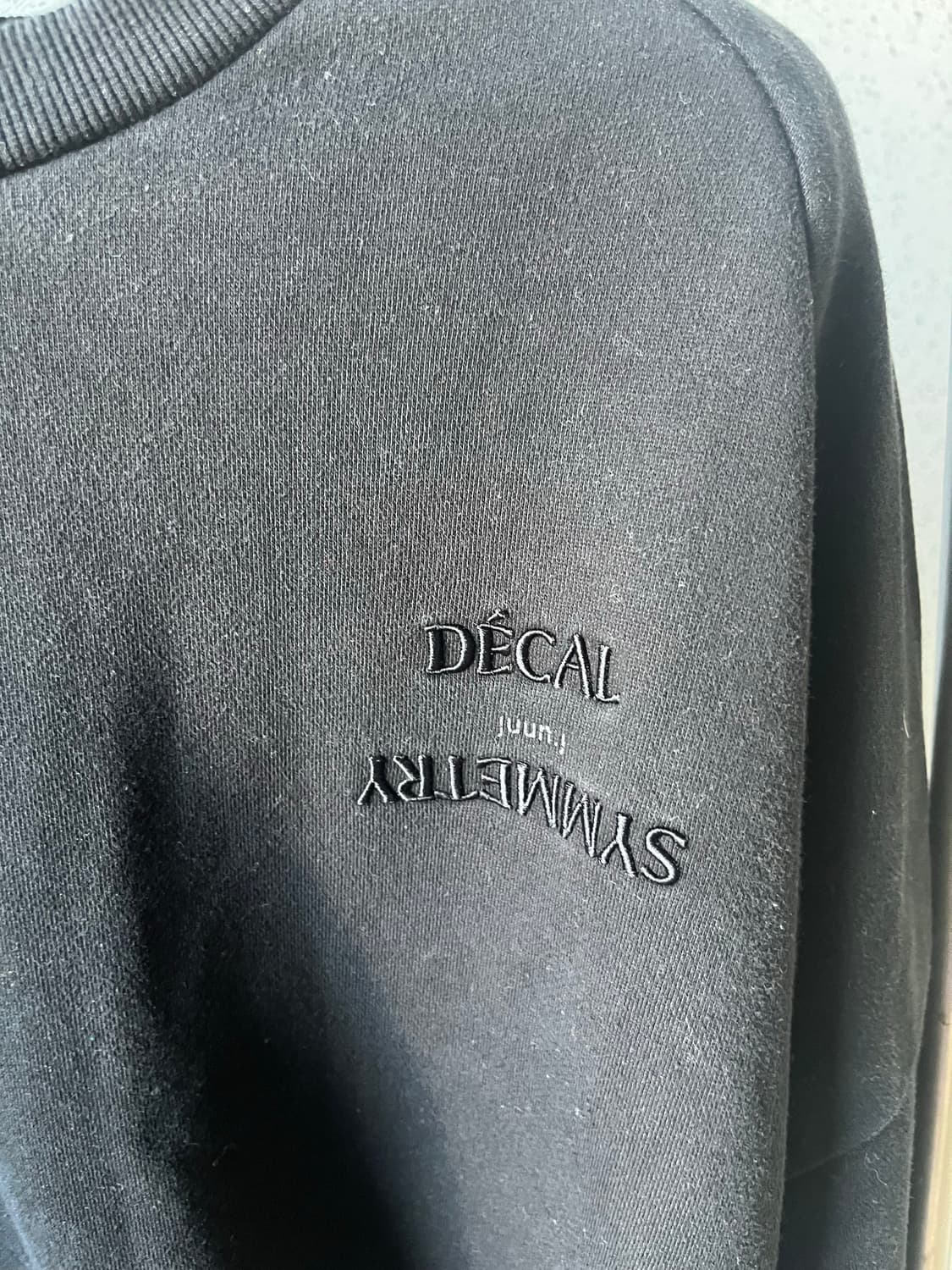 준지 20fw 시멘트리 오버핏 맨투맨 상품이미지3