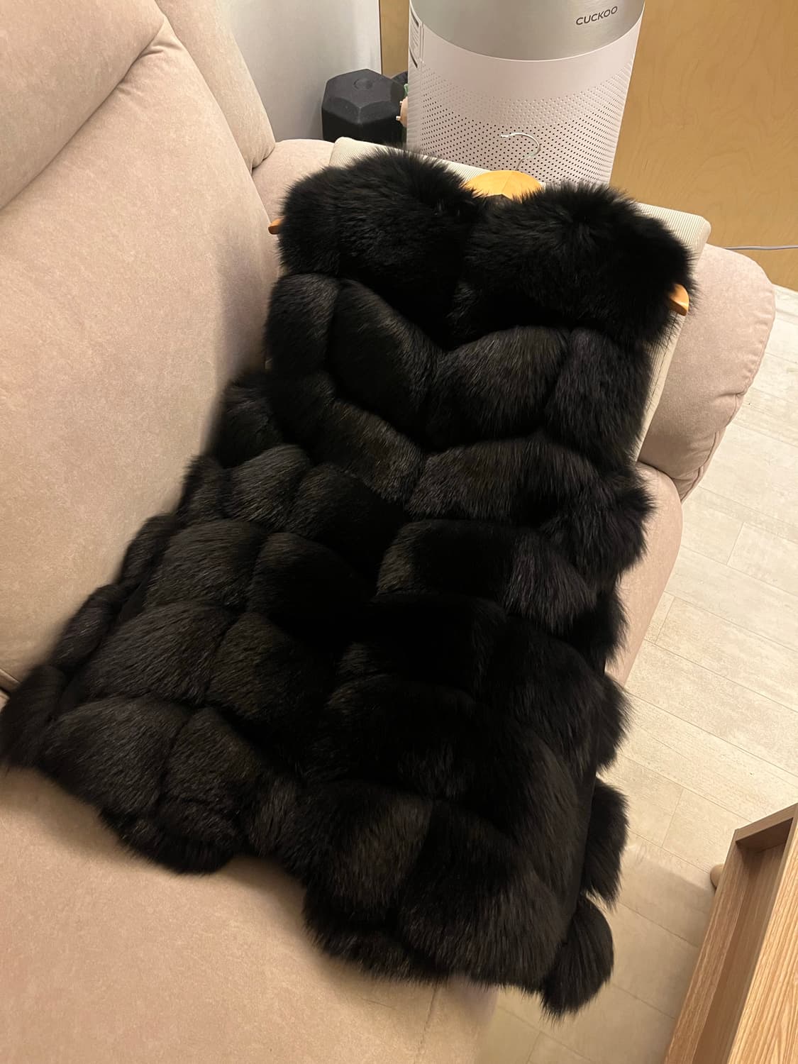 블랙 사가폭스 7단 퍼베스트 sagafox 폼폼이 상품이미지2