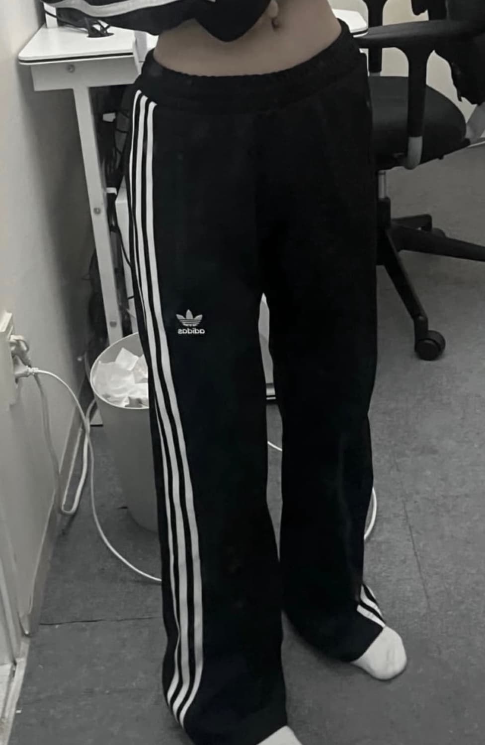 아디다스 클래식 트랙팬츠 xs 상품이미지1