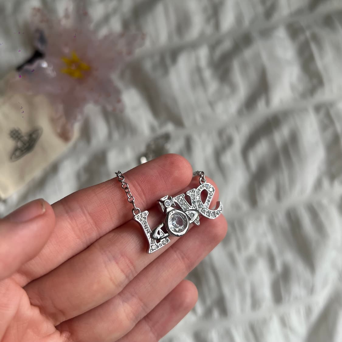 비비안웨스트우드 로데리카 펜던트 상품이미지10