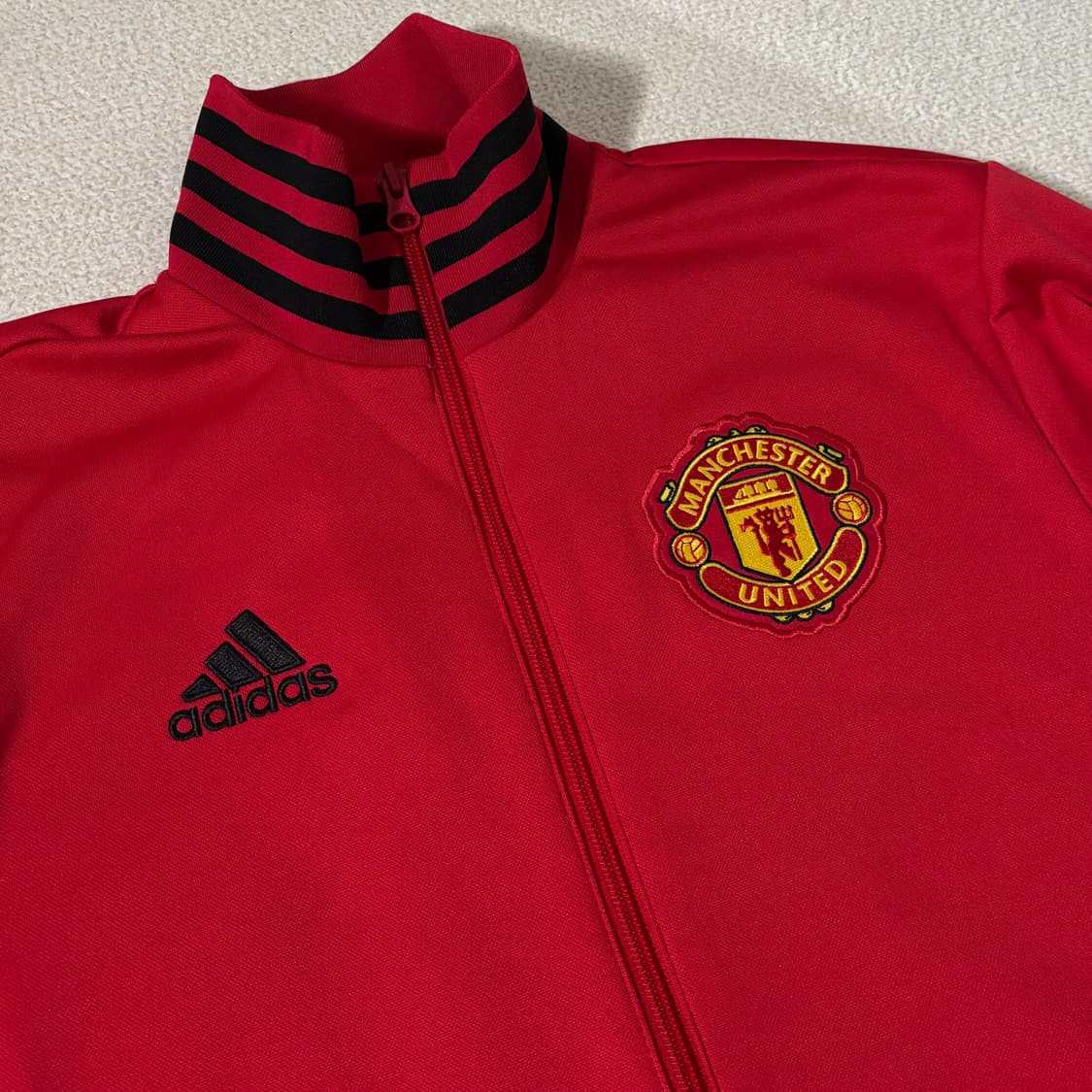 아디다스 맨체스터 유나이티드 맨유 레드 빨검 로고 져지 상품이미지2