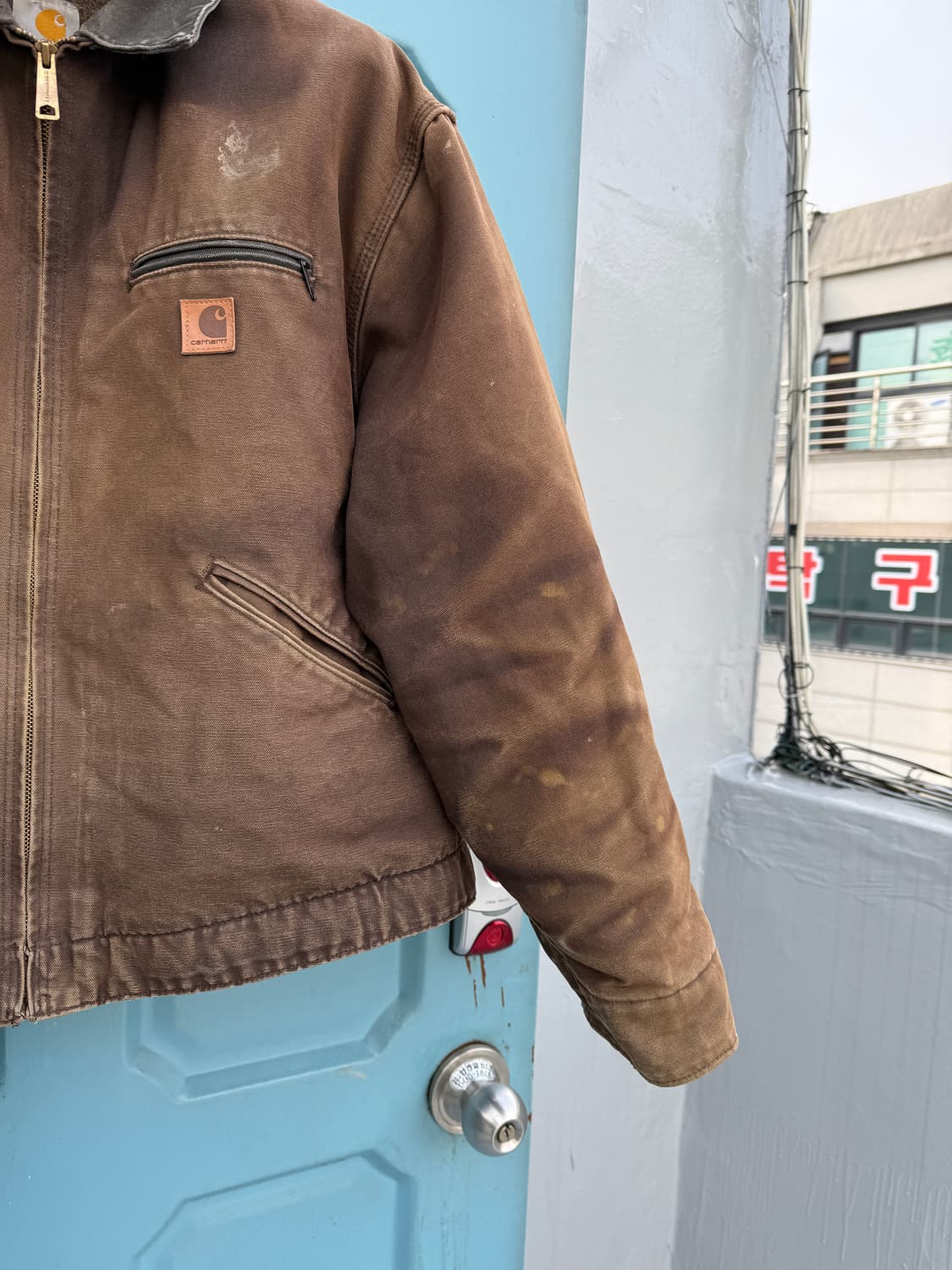 (2XL) 칼하트 디트로이트 자켓 J97 DKB 하드 페이딩 상품이미지3