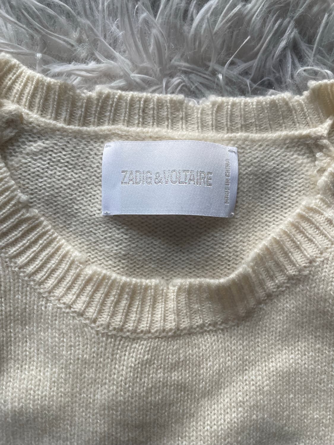 쟈딕앤볼테르 아이보리 Rock&Roll 자수 단추 니트 캐시미어100 상품이미지2