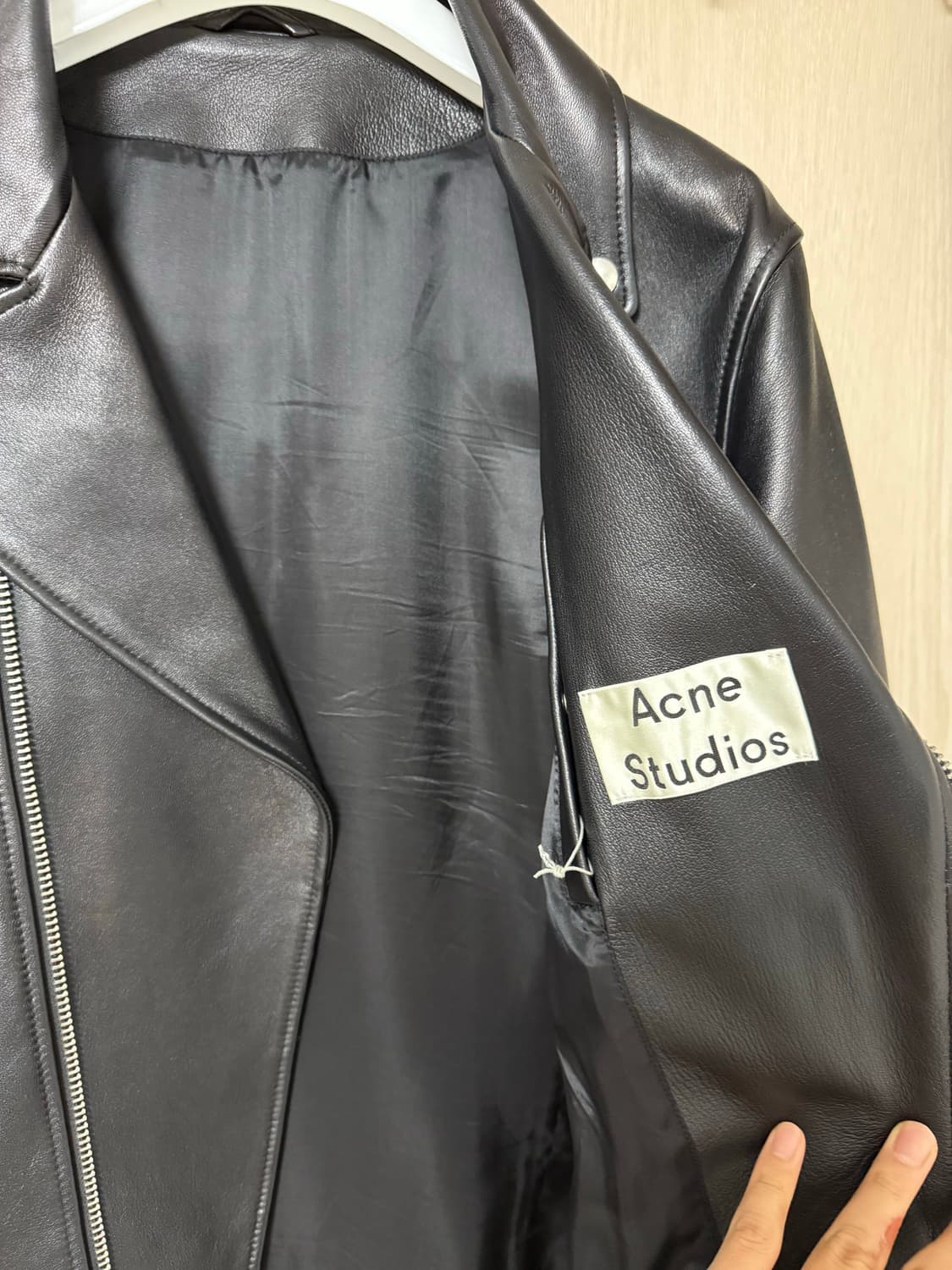 Acne Studios Nate Clean 레더자켓 (B70008) 상품이미지3