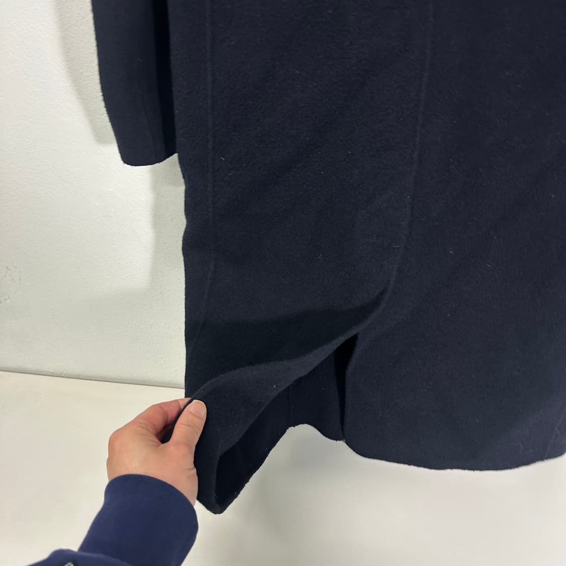 우먼L 쏘울 SOWOOL 네이비 루즈핏 양모 핸드메이드 롱더블코트 상품이미지6