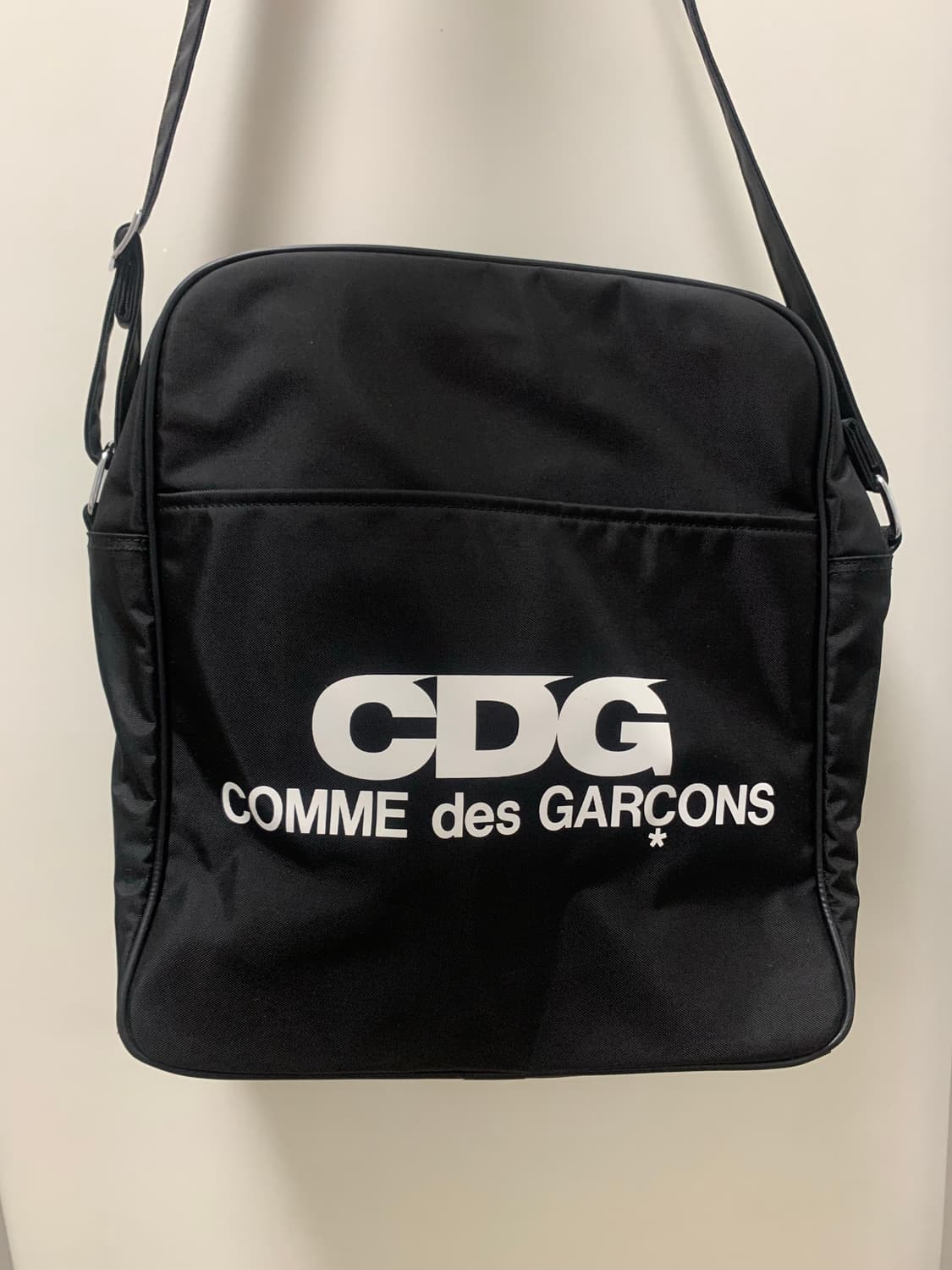 cdg 꼼데가르송 크로스백 M 블랙 상품이미지1