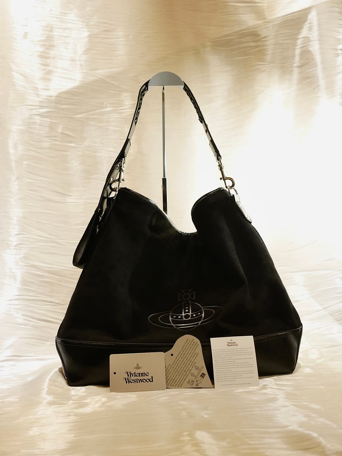비비안웨스트우드 블랙 토트 호보백 상품이미지5