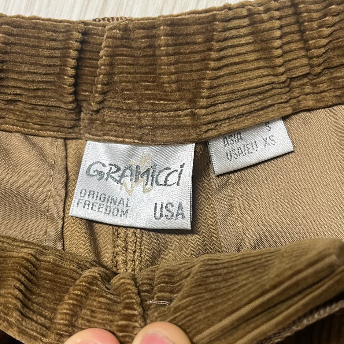 그라미치 그루카 코듀로이 팬츠 s사이즈 상품이미지2