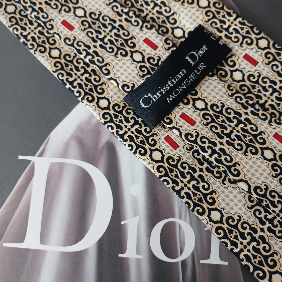 크리스찬 디올 실크 베이지 패턴 넥타이 9.5cm A+등급 A19269
 상품이미지5