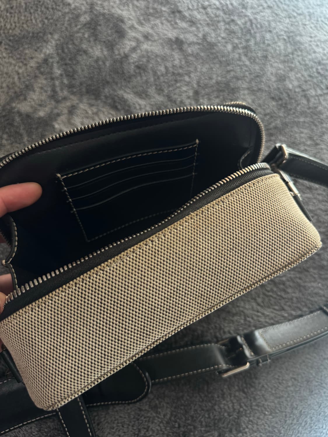 버버리 호스페리 백 상품이미지5